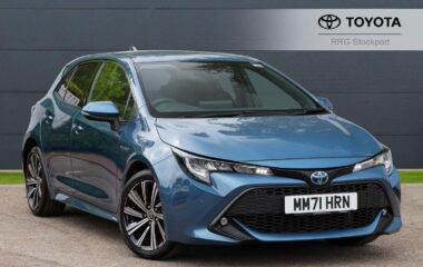 Used Toyota Corolla 1.8 VVT-h Design CVT Euro 6 (s/s) 5dr