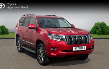 Used Toyota Land Cruiser 2.8D Invincible Auto 4WD Euro 6 5dr (7 Seat)