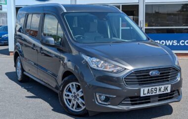 Used Ford Grand Tourneo Connect 1.5 EcoBlue Titanium Euro 6 (s/s) 5dr
