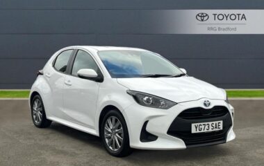 Used Toyota Yaris 1.5 VVT-h Icon E-CVT Euro 6 (s/s) 5dr