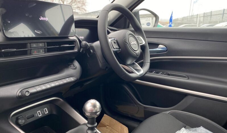 Used Jeep Avenger Altitude 1.2 100hp Mt full