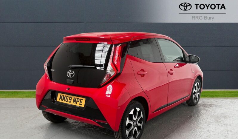 Used Toyota AYGO 1.0 VVT-i x-trend Euro 6 5dr full
