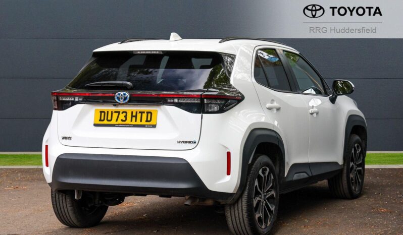 Used Toyota Yaris Cross 1.5 VVT-h Design E-CVT Euro 6 (s/s) 5dr full
