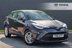 Used Toyota C-HR 1.8 VVT-h Icon CVT Euro 6 (s/s) 5dr