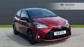 Used Toyota Yaris 1.5 VVT-h Blue Bi-Tone E-CVT Euro 6 (s/s) 5dr