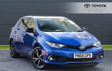 Used Toyota Auris 1.8 VVT-h Design CVT Euro 6 (s/s) 5dr