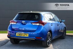 Used Toyota Auris 1.8 VVT-h Design CVT Euro 6 (s/s) 5dr full