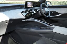 Used Peugeot 5008 73kWh GT Auto 5dr full