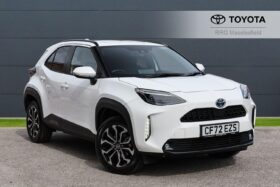 Used Toyota Yaris Cross 1.5 VVT-h Design E-CVT Euro 6 (s/s) 5dr