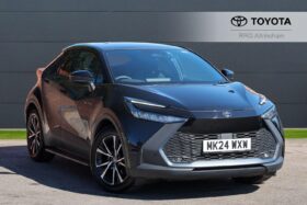 Used Toyota C-HR 2.0 VVT-h 13.6 kWh Design CVT Euro 6 (s/s) 5dr