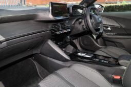 Used Peugeot 2008 50kWh GT Auto 5dr (7kW Charger) full