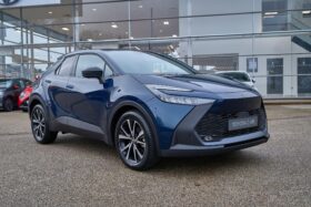 Used Toyota C-HR 1.8 VVT-h Design CVT Euro 6 (s/s) 5dr