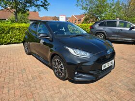 Used Toyota Yaris 1.5 VVT-h Design E-CVT Euro 6 (s/s) 5dr