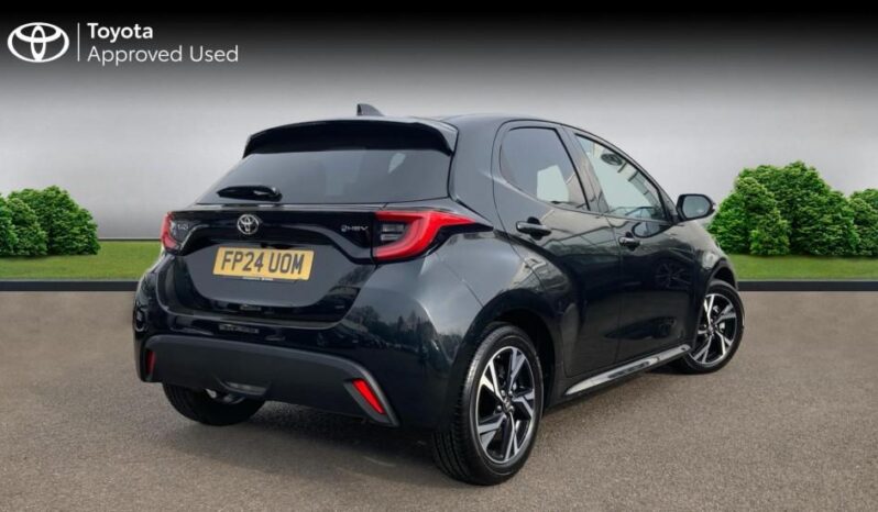 Used Toyota Yaris 1.5 VVT-h Design E-CVT Euro 6 (s/s) 5dr full