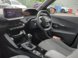 Used Peugeot 2008 1.2 PureTech Allure SUV 5dr Petrol Manual Euro 6 (s/s) (130 ps) full