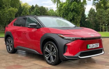 Used Toyota Bz4x 71.4 kWh Vision SUV 5dr Electric Auto (11kW OBC) (204 ps)