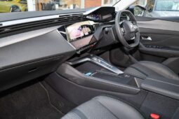 Used Peugeot 308 54kWh Allure Auto 5dr full