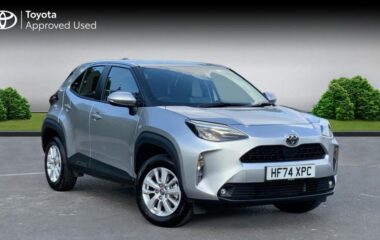 Used Toyota Yaris Cross 1.5 VVT-h Icon E-CVT Euro 6 (s/s) 5dr