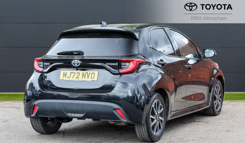 Used Toyota Yaris 1.5 VVT-h Design E-CVT Euro 6 (s/s) 5dr full