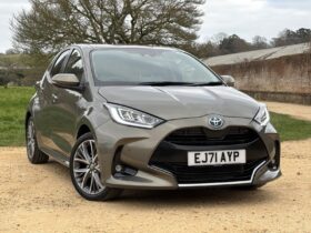 Used Toyota Yaris 1.5 VVT-h Excel E-CVT Euro 6 (s/s) 5dr