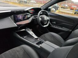 Used Peugeot 308 54kWh GT Auto 5dr full