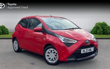 Used Toyota AYGO 1.0 VVT-i x-play Euro 6 (s/s) 5dr