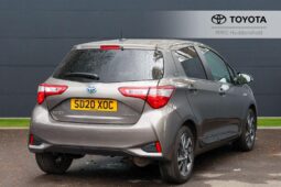 Used Toyota Yaris 1.5 VVT-h Y20 Bi-tone E-CVT Euro 6 (s/s) 5dr full