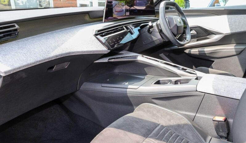 Used Peugeot 5008 73kWh GT Auto 5dr full
