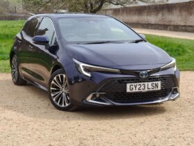 Used Toyota Corolla 1.8 VVT-h Design CVT Euro 6 (s/s) 5dr