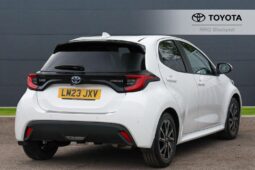 Used Toyota Yaris 1.5 VVT-h Design E-CVT Euro 6 (s/s) 5dr full