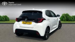 Used Toyota Yaris 1.5 VVT-h Design E-CVT Euro 6 (s/s) 5dr full