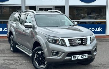 Used Nissan Navara 2.3 dCi Tekna Auto 4WD Euro 6 4dr