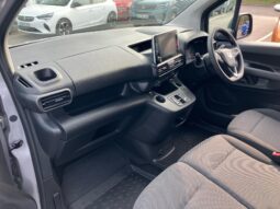 Used Vauxhall Combo Cargo 2300 50kWh Sportive Auto L1 H1 5dr full