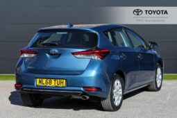 Used Toyota Auris 1.2 VVT-i Icon Tech Euro 6 (s/s) 5dr full