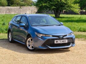 Used Toyota Corolla 1.8 VVT-h Icon Tech Touring Sports CVT Euro 6 (s/s) 5dr