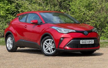 Used Toyota CHR 1.8 VVT-h Icon CVT Euro 6 (s/s) 5dr