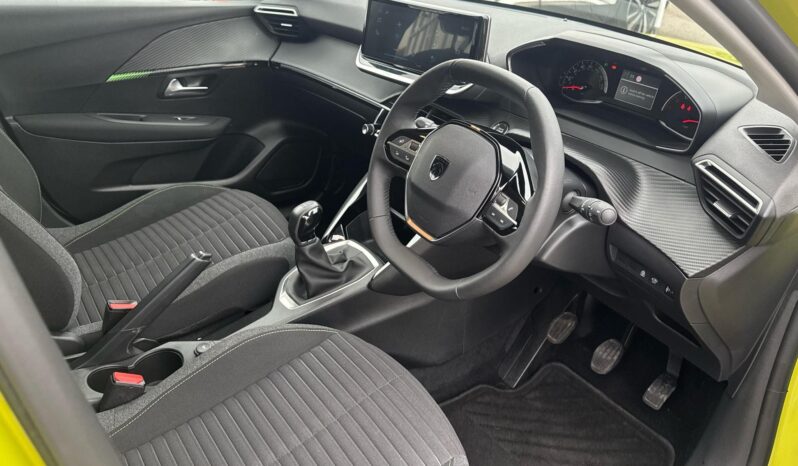 Used Peugeot 208 1.2 PureTech Active Euro 6 (s/s) 5dr full