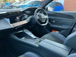 Used Peugeot 308 54kWh GT Auto 5dr full