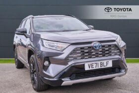 Used Toyota RAV4 2.5 VVT-h Dynamic CVT Euro 6 (s/s) 5dr