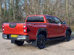 Used Toyota Hi-Lux 2.8 D-4D Invincible X 4WD Euro 6 (s/s) 4dr full