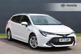 Used Toyota Corolla 1.8 VVT-h Icon Touring Sports CVT Euro 6 (s/s) 5dr