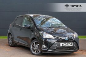 Used Toyota Yaris 1.5 VVT-h Y20 Bi-tone E-CVT Euro 6 (s/s) 5dr