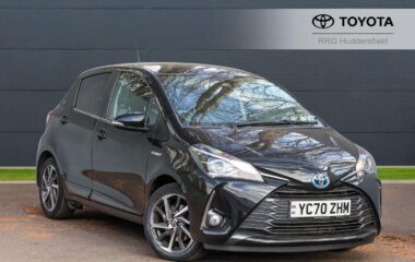 Used Toyota Yaris 1.5 VVT-h Y20 Bi-tone E-CVT Euro 6 (s/s) 5dr