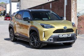Used Toyota Yaris Cross 1.5 VVT-h Dynamic E-CVT AWD Euro 6 (s/s) 5dr