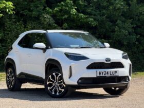 Used Toyota Yaris Cross 1.5 VVT-h Design E-CVT Euro 6 (s/s) 5dr