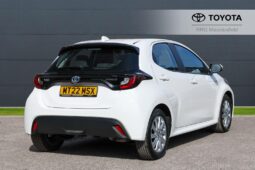 Used Toyota Yaris 1.5 VVT-h Icon E-CVT Euro 6 (s/s) 5dr full