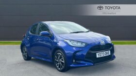 Used Toyota Yaris 1.5 VVT-h Design E-CVT Euro 6 (s/s) 5dr