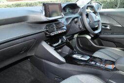 Used Peugeot 208 50kWh E-Style Auto 5dr (7.4kW Charger) full