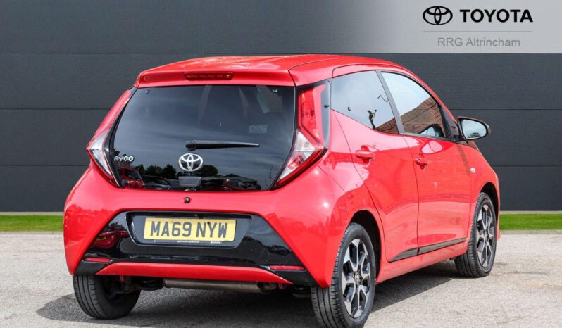 Used Toyota AYGO 1.0 VVT-i x-trend Euro 6 5dr full
