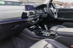 Used BMW X3 xDrive20i SE full